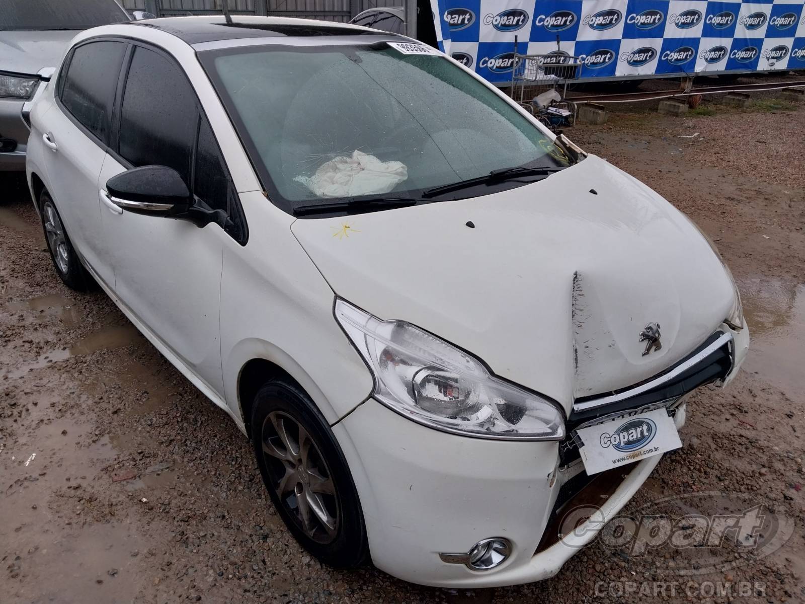 PEUGEOT 208 Allure 1.5 2014