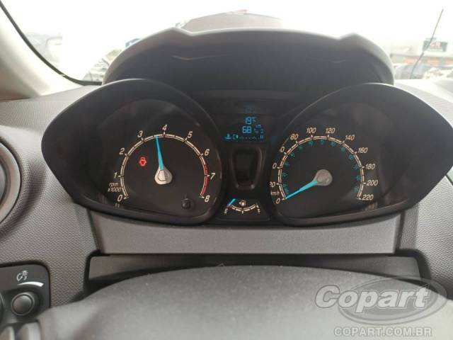 2015 FORD FIESTA 
