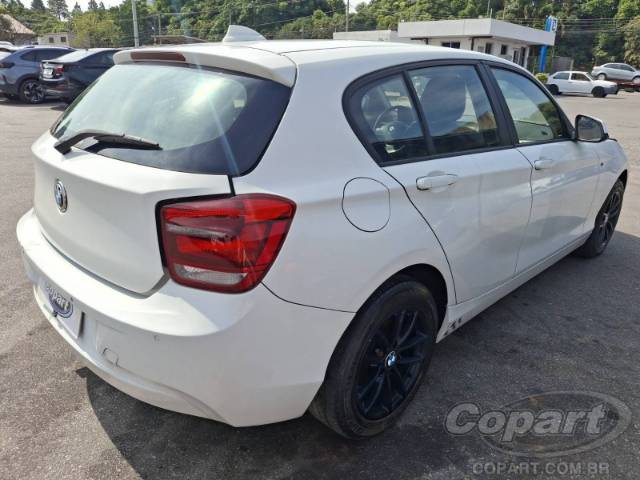 2013 BMW SERIE 1 