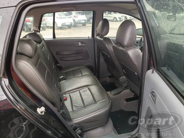 2010 VOLKSWAGEN SPACEFOX 