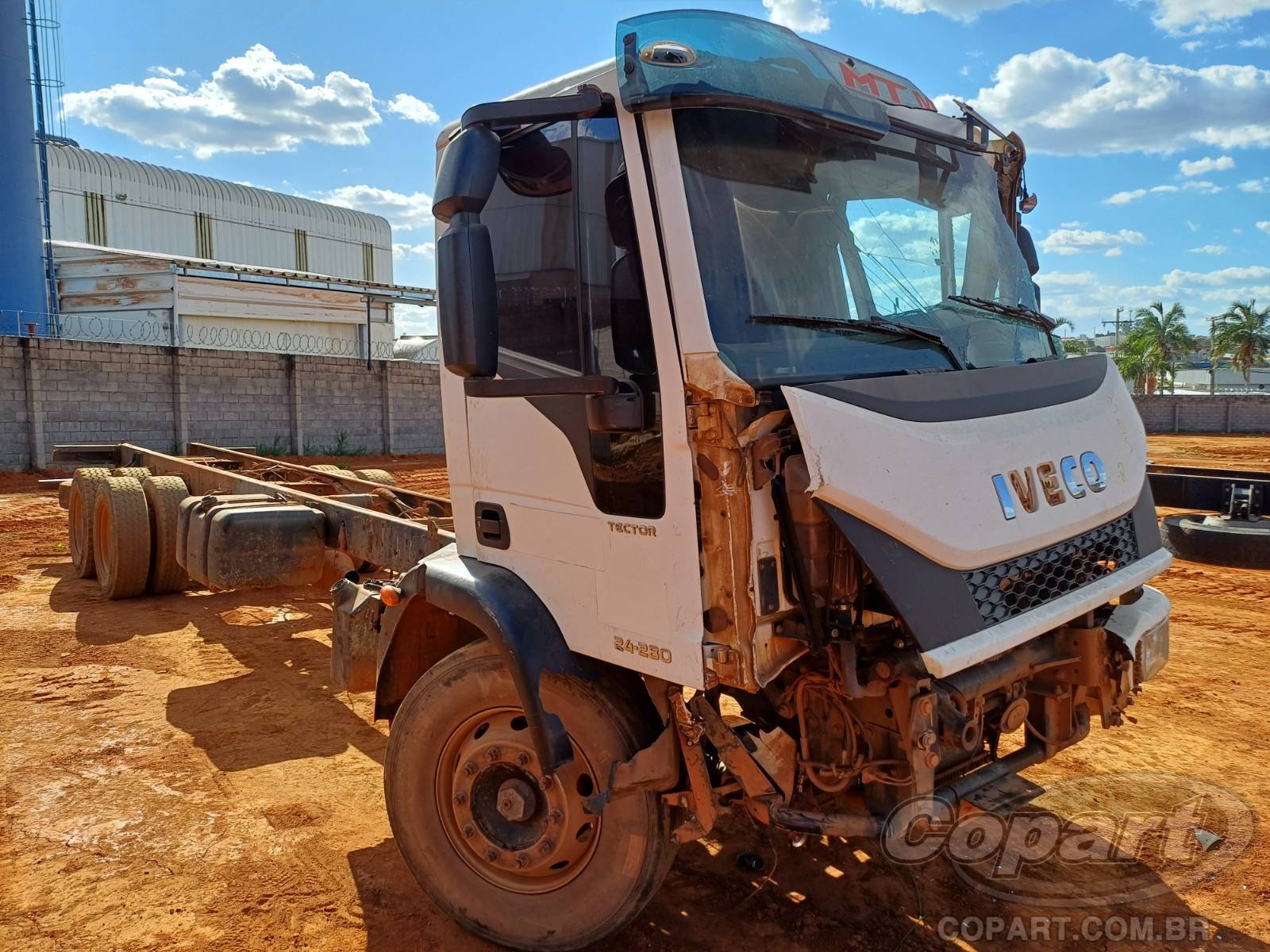 Veículo IVECO Tector IVECO TECTOR 2022 Diesel 2022 em leilão
