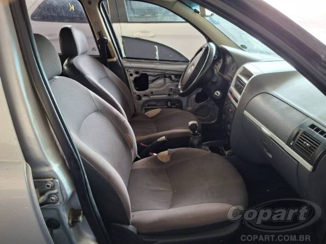 2004 FIAT PALIO 