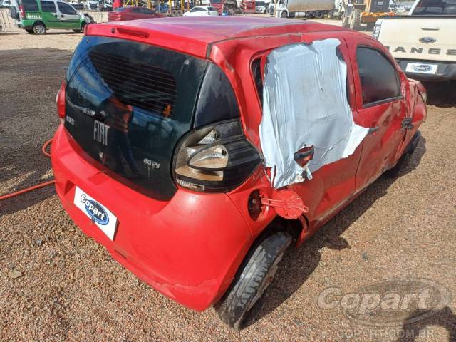 2017 FIAT MOBI 