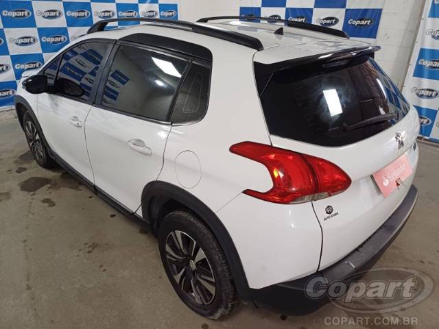 2022 PEUGEOT 2008 