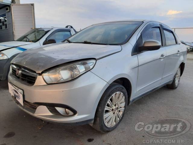 2016 FIAT GRAND SIENA 