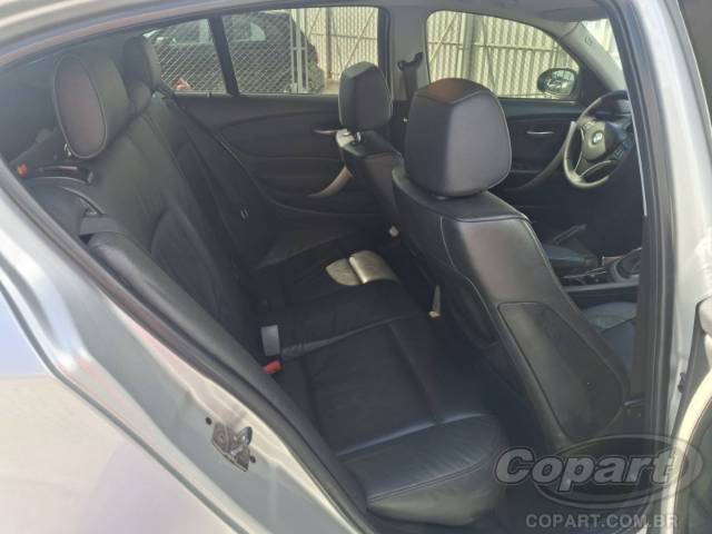 2010 BMW SERIE 1 