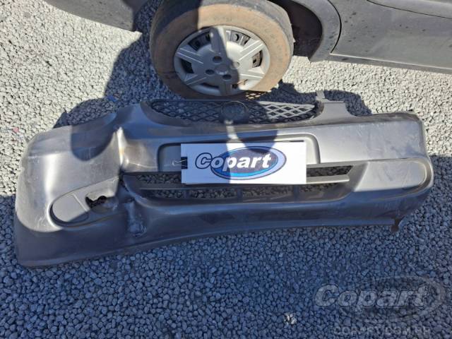 2004 CHEVROLET CORSA SEDAN 
