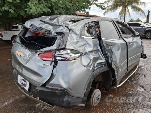 2025 CHEVROLET TRACKER 