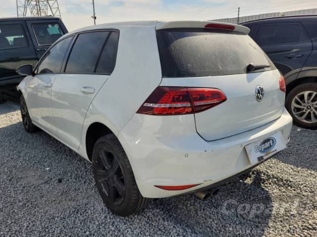 2014 VOLKSWAGEN GOLF 