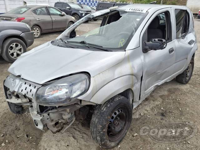 2021 FIAT UNO 