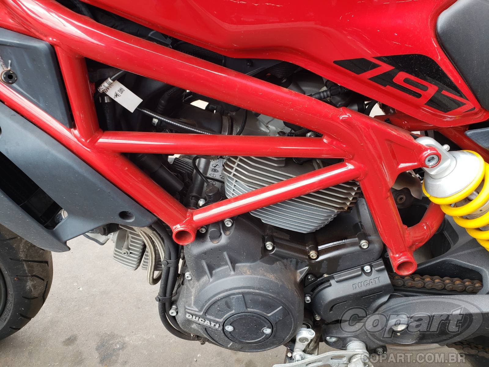 Foto 8 de 13: 2020 DUCATI MONSTER