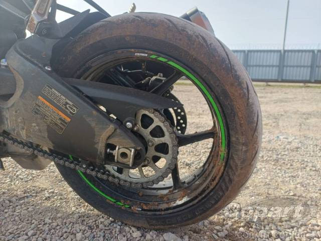 2025 KAWASAKI NINJA ZX-6R 