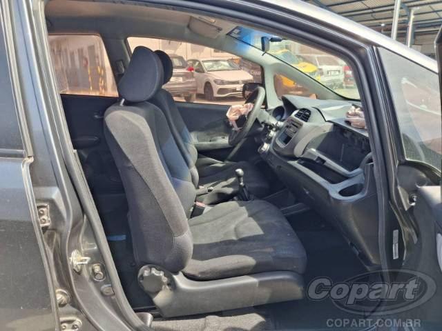 2012 HONDA FIT 