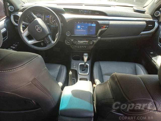 2024 TOYOTA HILUX CD 