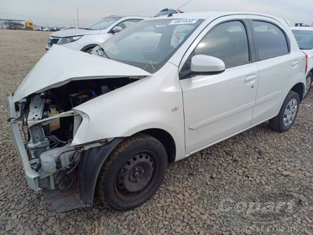 2016 TOYOTA ETIOS 