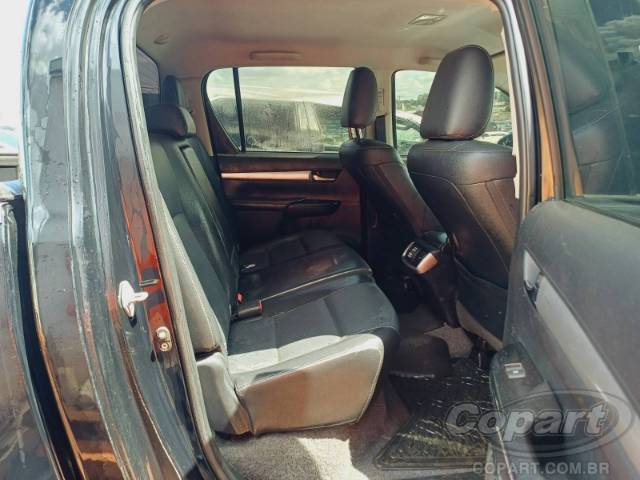 2017 TOYOTA HILUX CD 