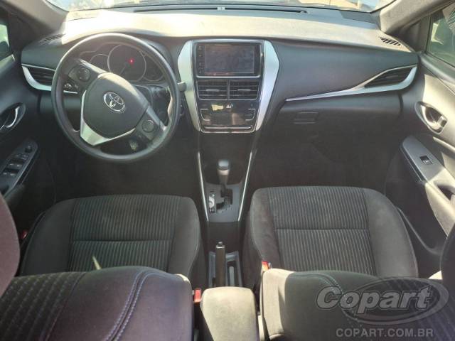 2022 TOYOTA YARIS 