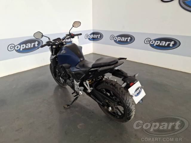 2025 HONDA CB 300F 