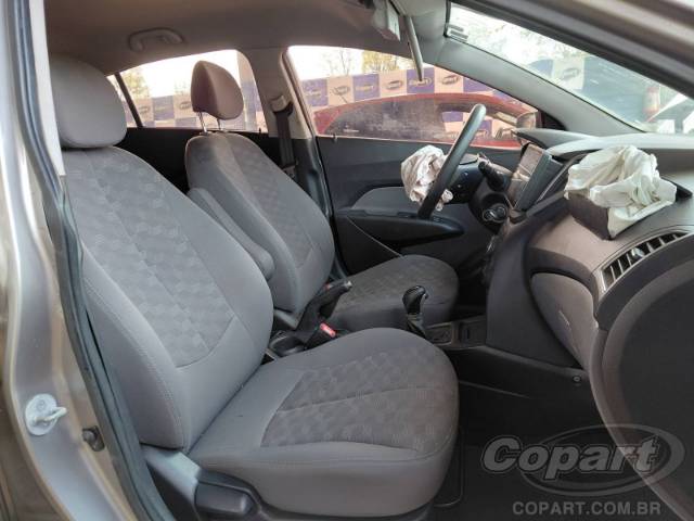 2017 HYUNDAI HB20S 