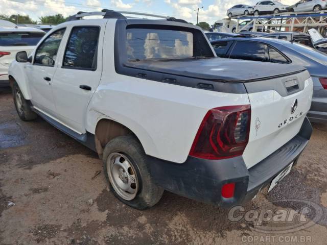 2021 RENAULT DUSTER OROCH 