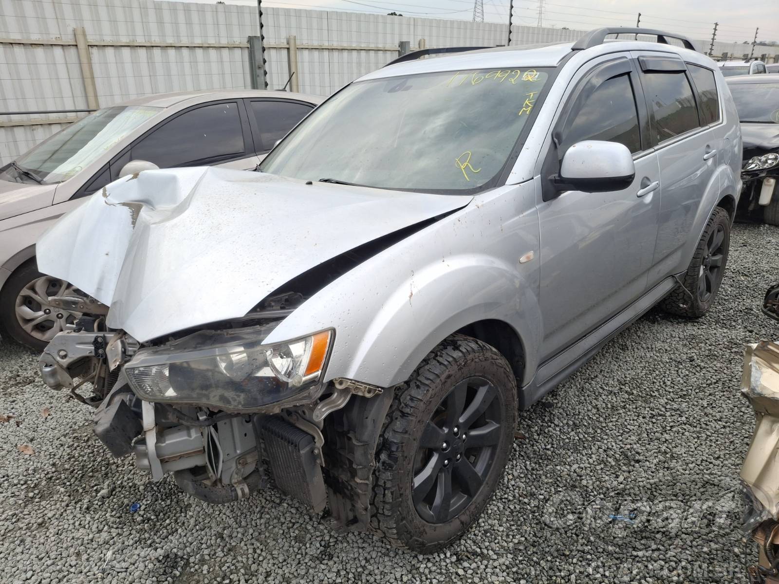 Foto 2: 2012 MITSUBISHI OUTLANDER