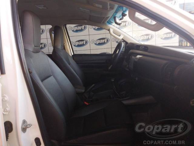 2022 TOYOTA HILUX CD 