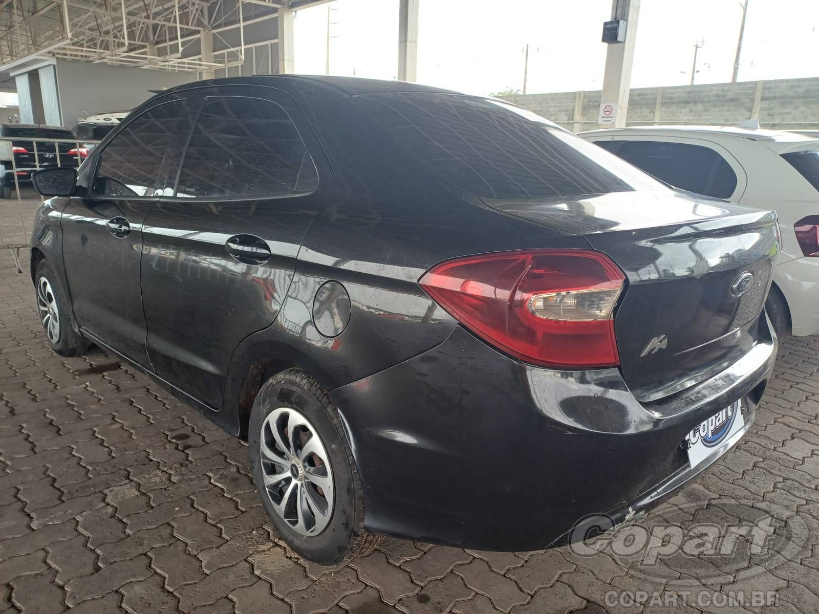 Foto 3: 2018 FORD KA SEDAN