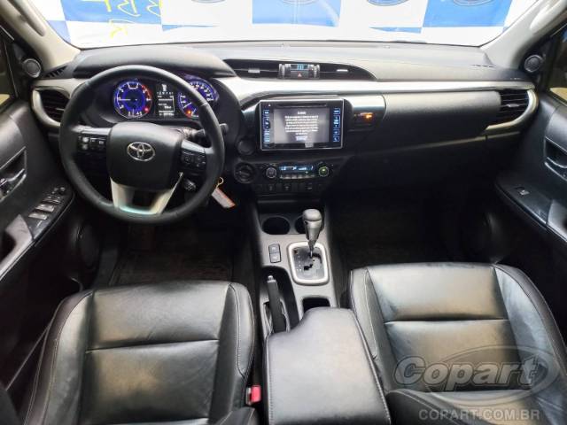 2017 TOYOTA HILUX CD 
