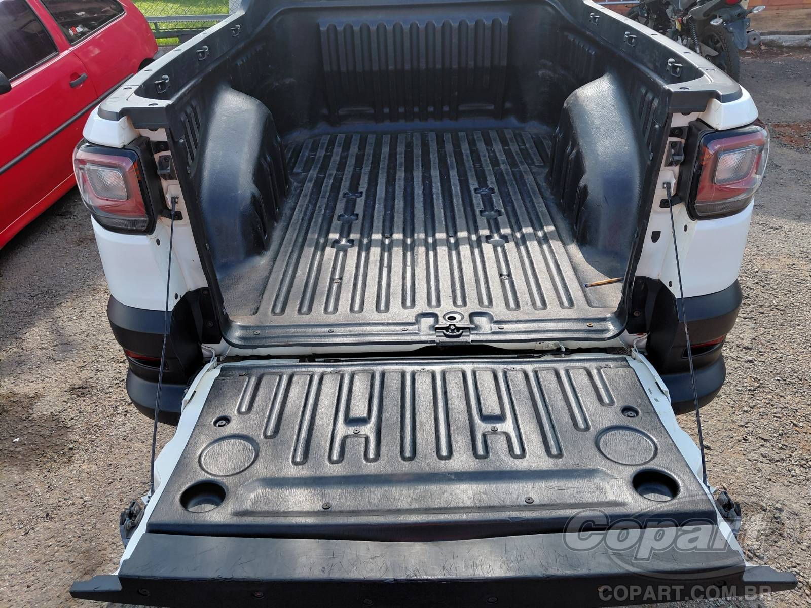 Foto 6 de 10: 2023 FIAT STRADA