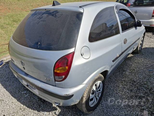 2002 CHEVROLET CELTA 