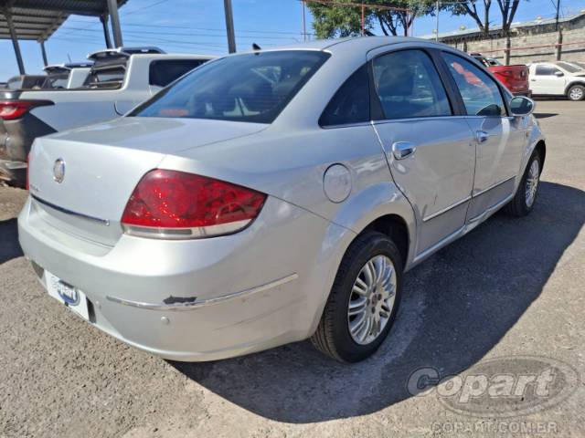 2011 FIAT LINEA 