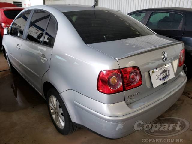 2009 VOLKSWAGEN POLO SEDAN 