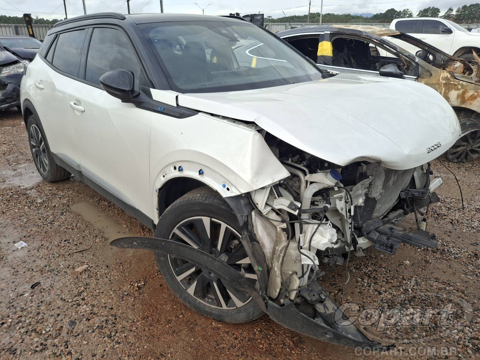 Peugeot e-2008 GT 100kW 2023