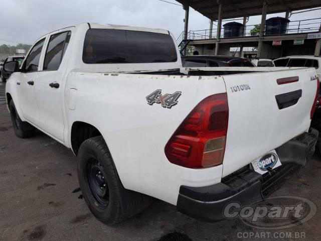 2023 TOYOTA HILUX CD 