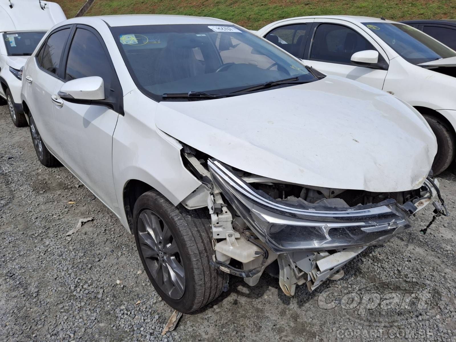 Veículo Toyota Corolla Toyota Corolla XEi 2.0 16V Dual VVT-i 2019 Médio Dano 2019 em leilão