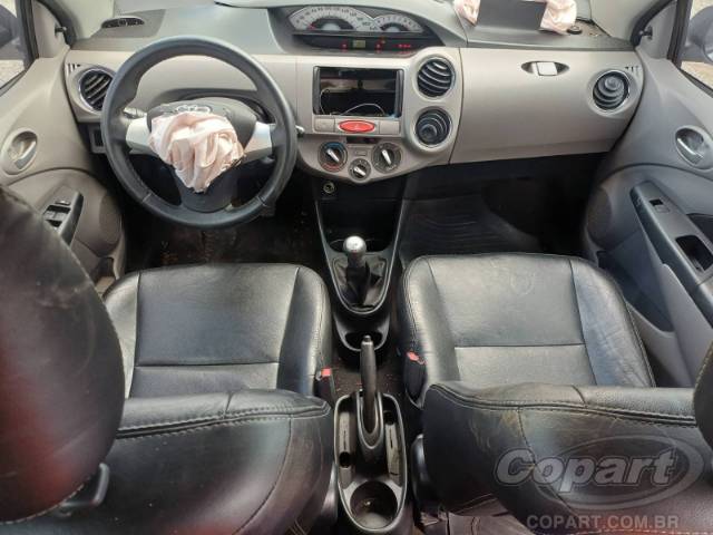 2013 TOYOTA ETIOS 