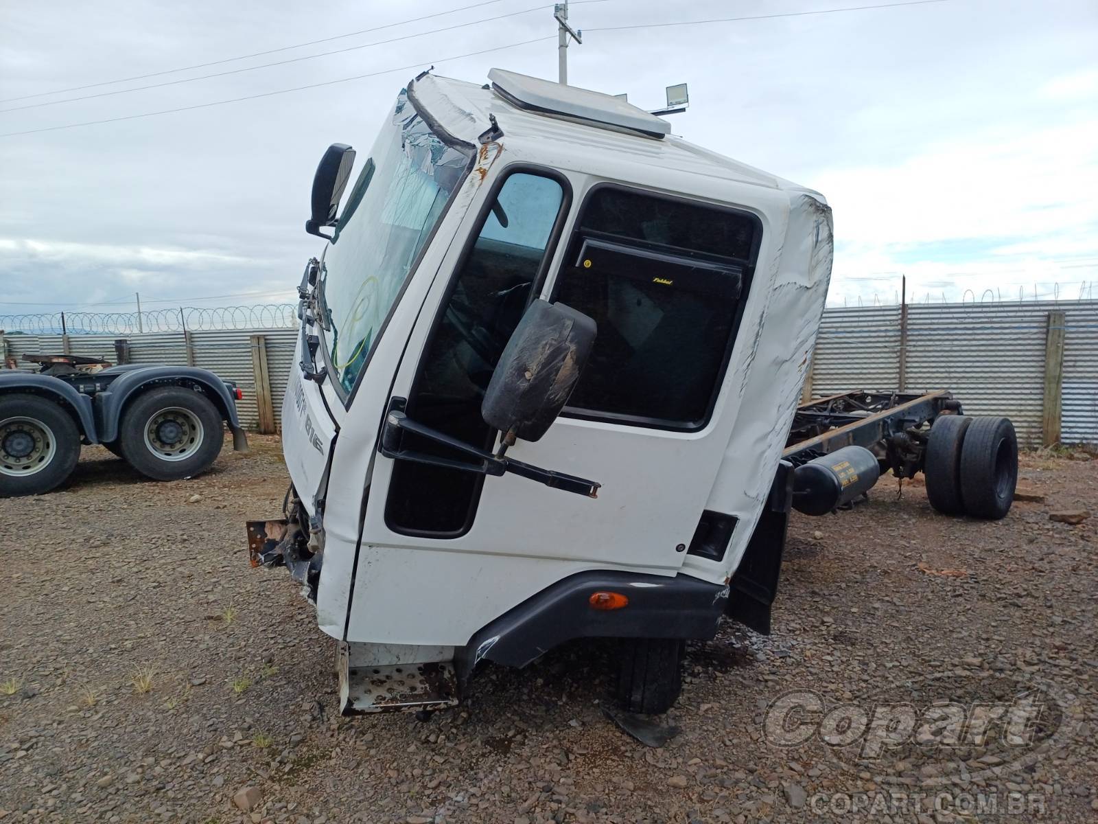 Foto 2: 2019 FORD CARGO 816