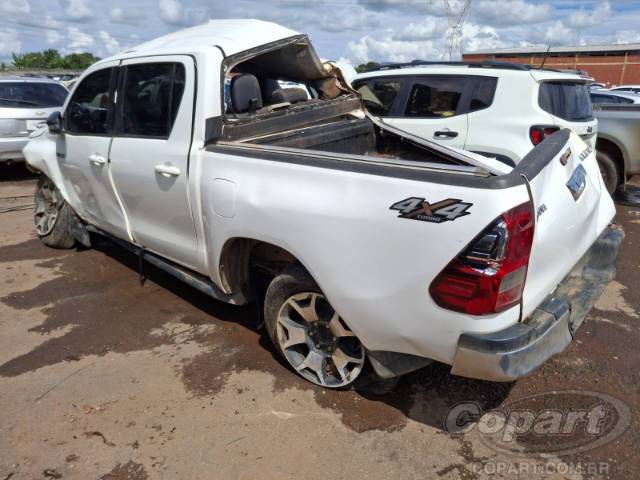 2020 TOYOTA HILUX CD 