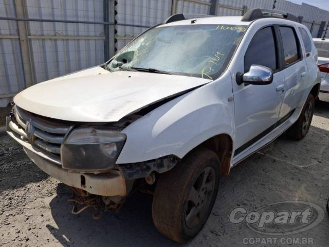 2014 RENAULT DUSTER 
