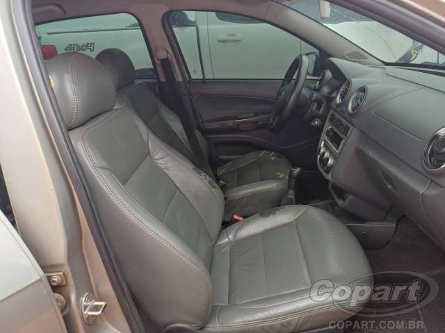 2012 VOLKSWAGEN VOYAGE 