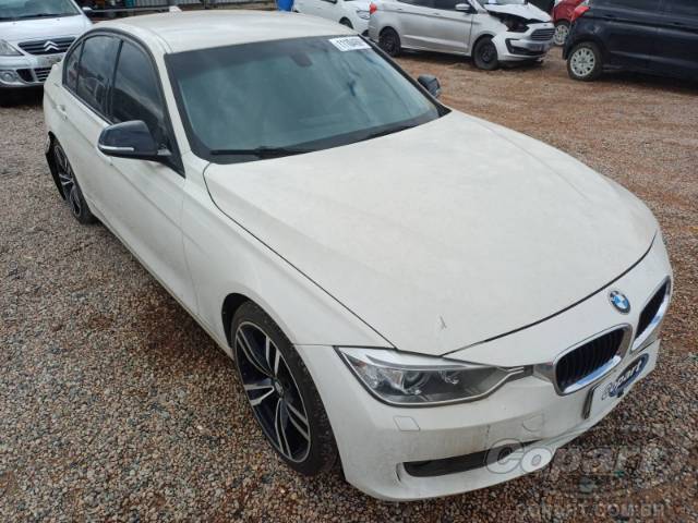 2013 BMW SERIE 3 