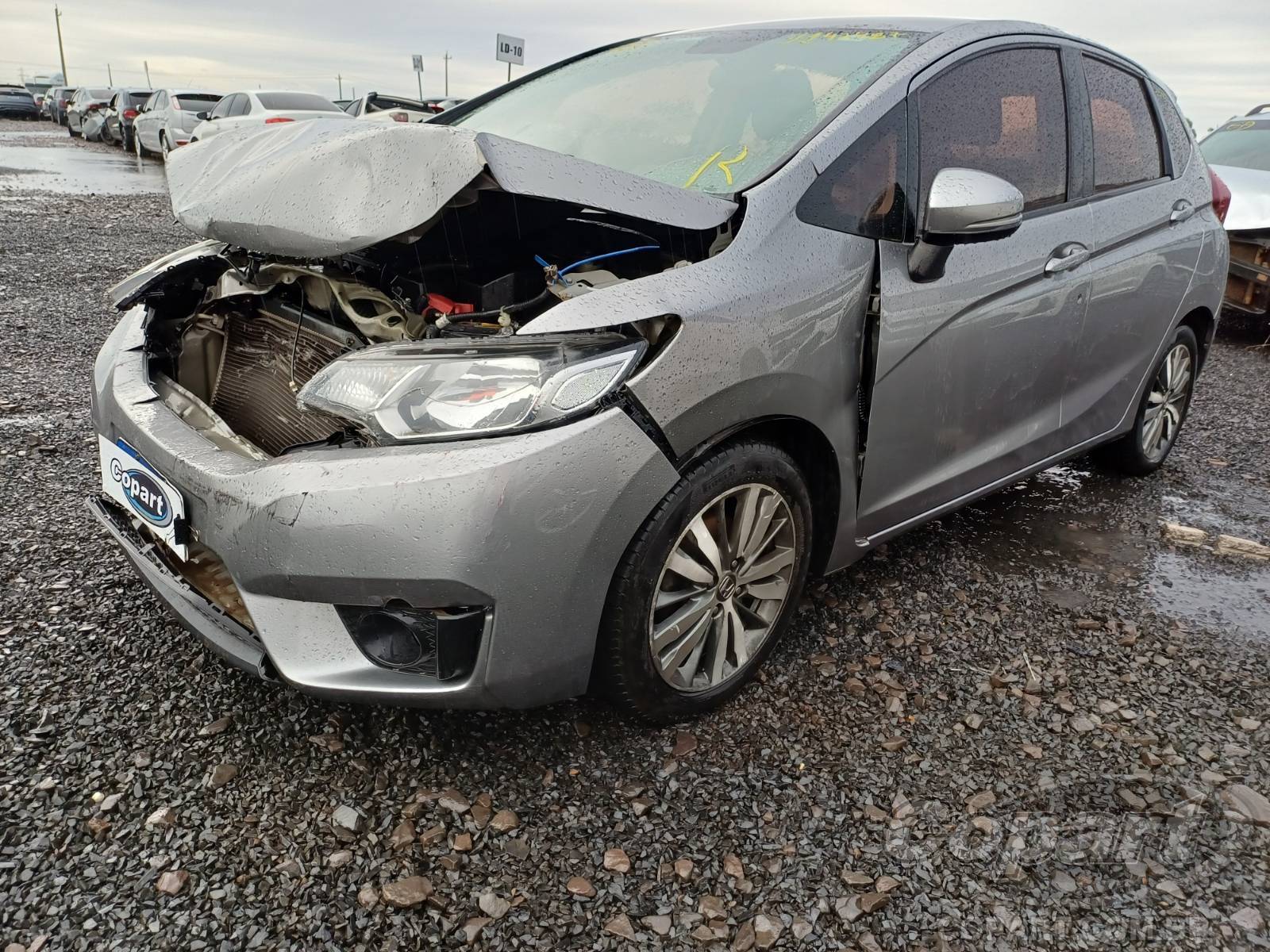 Foto 2: 2015 HONDA FIT