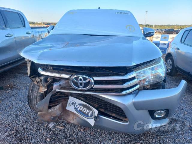 2016 TOYOTA HILUX CD 