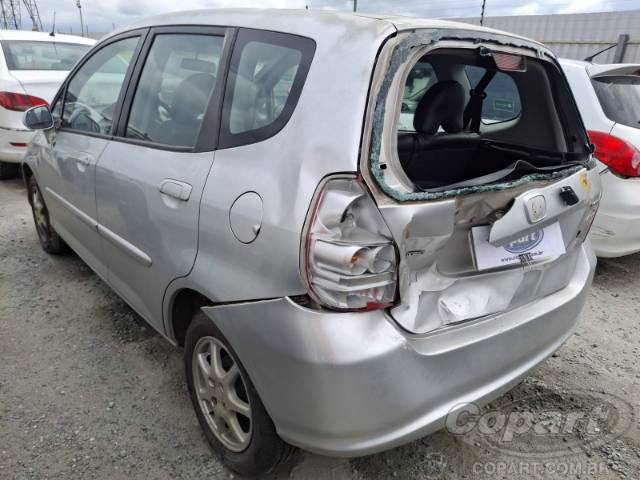 2006 HONDA FIT 