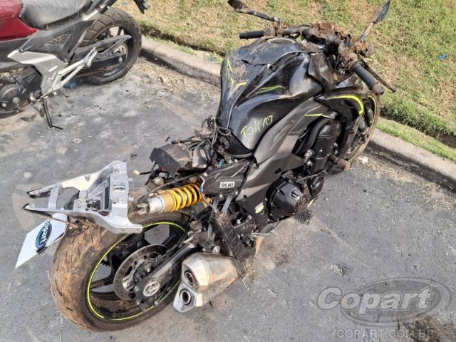 2018 KAWASAKI Z1000 