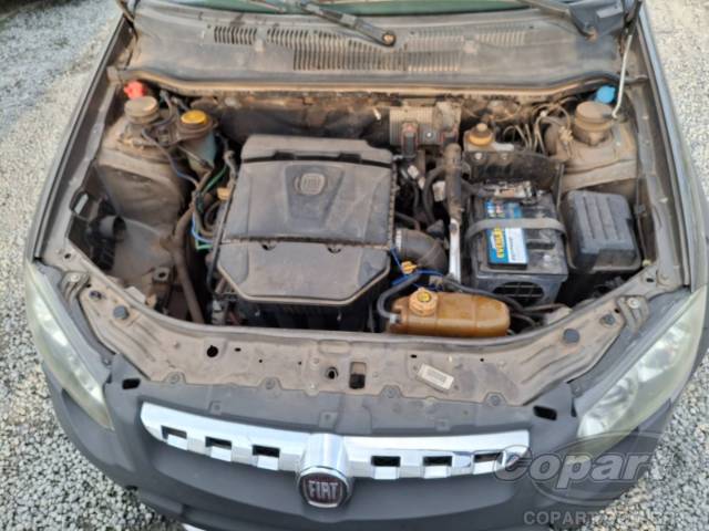 2014 FIAT PALIO WEEKEND 