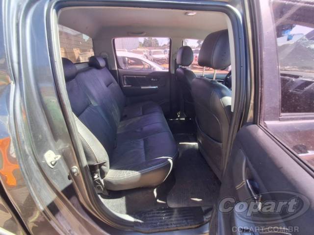 2015 TOYOTA HILUX CD 
