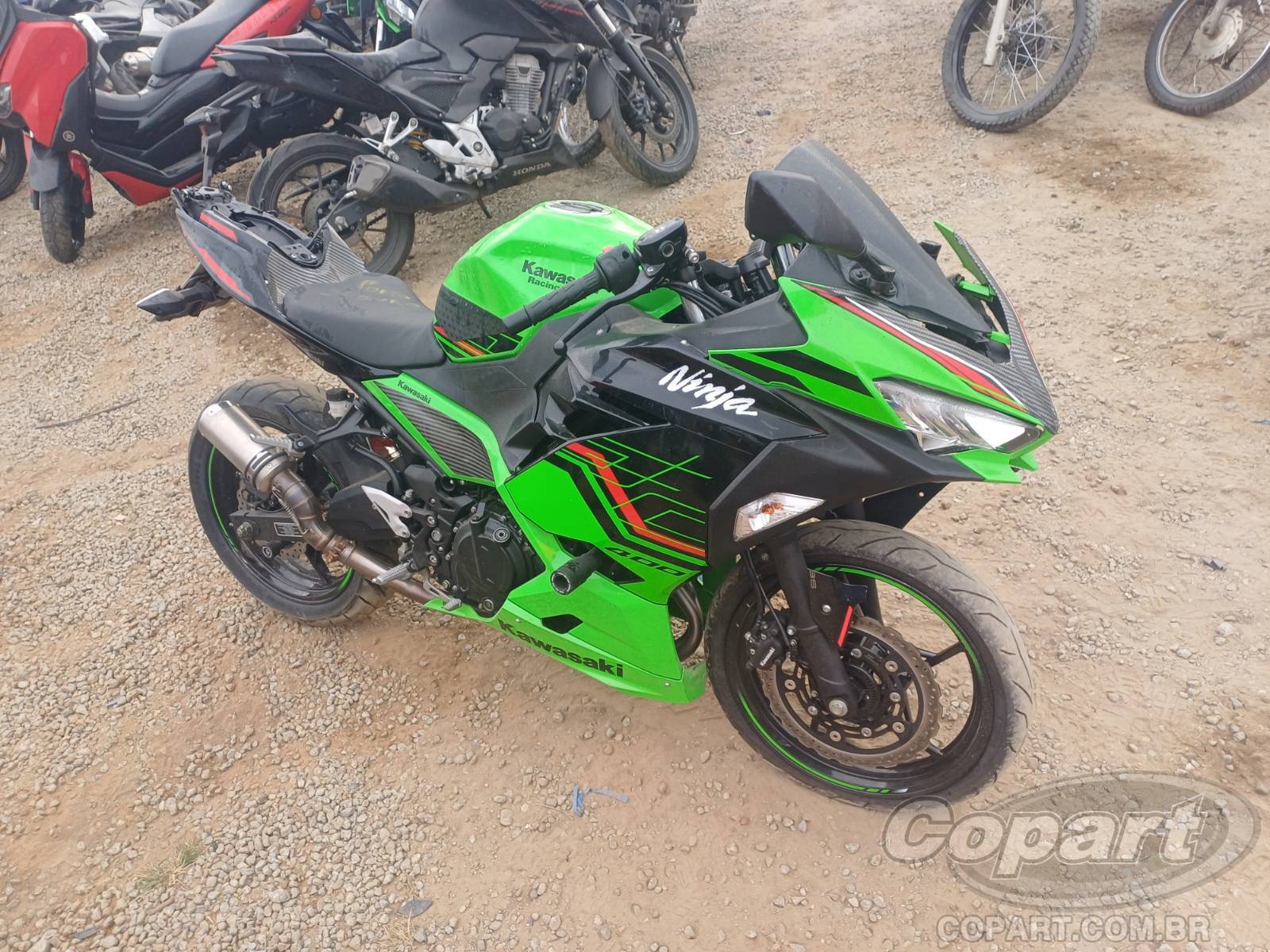 2024 KAWASAKI NINJA 400