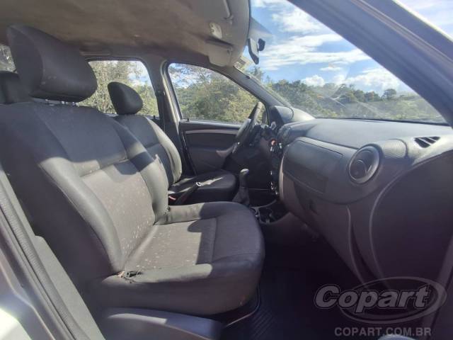 2013 RENAULT LOGAN 