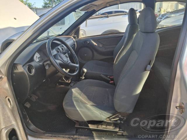 2002 CHEVROLET CELTA 
